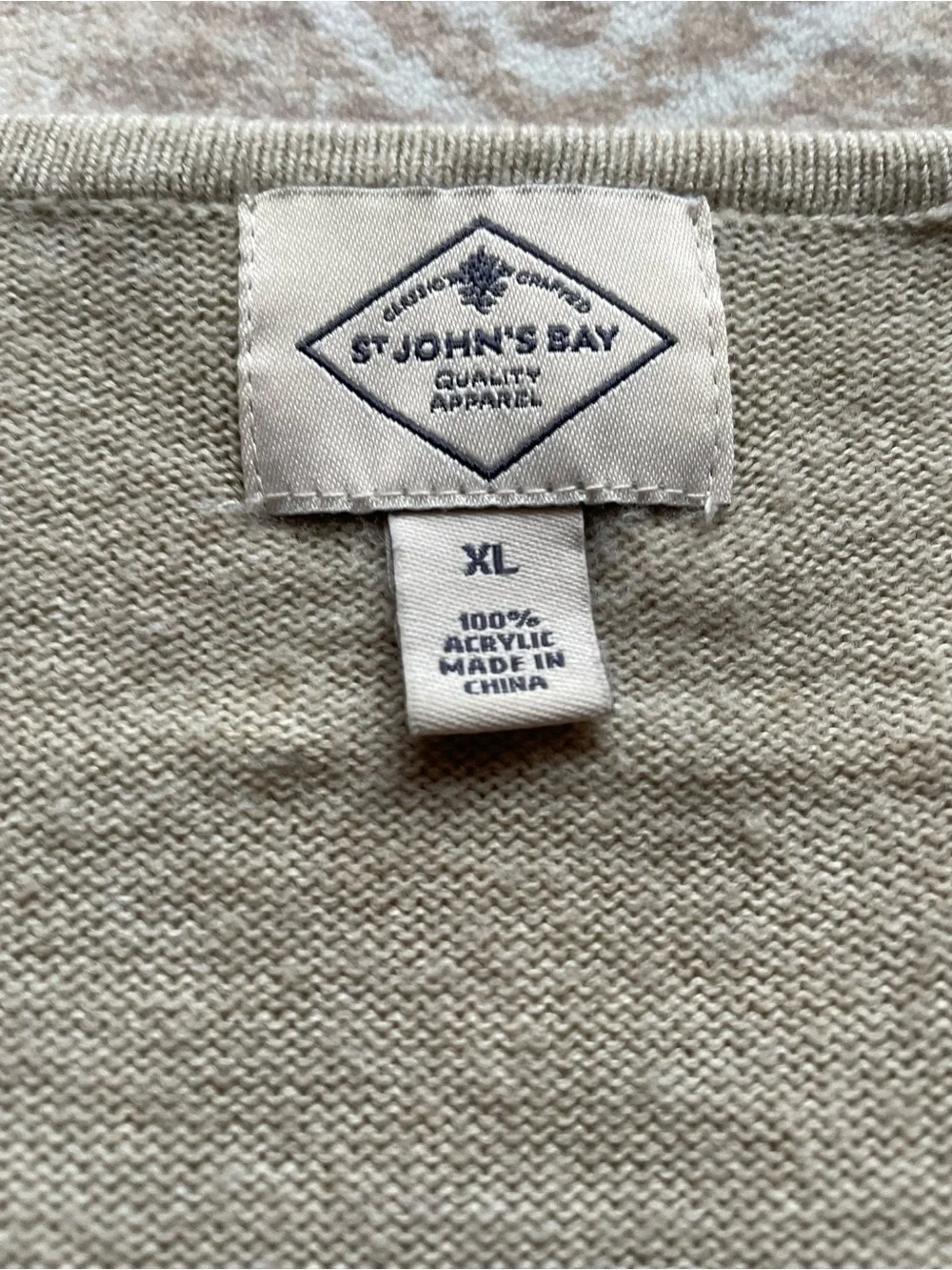 St. Johns Bay acrylic sweater